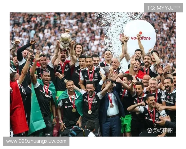 加利在热身时专注分析对手站位球迷欢呼未能分散他的注意力